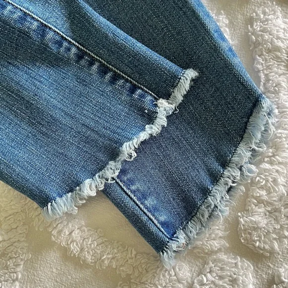 Madewell 10" High-Rise Skinny Distressed Tulip Hem Blue Jeans Size 28 - Picture 7 of 13